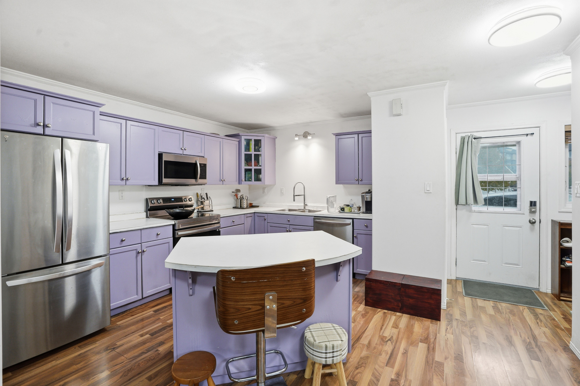 高性价比边套联排·Blairmore 社区 ·715 Hart Road #201——林与唐地产 - 2